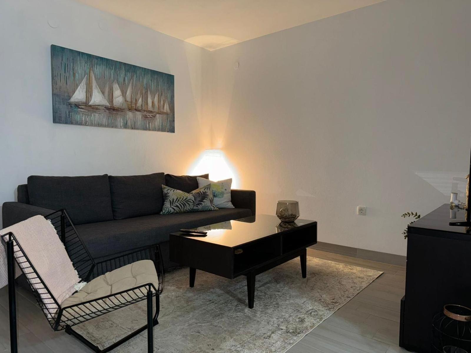 Apartman Dukic Okrug Gornji Εξωτερικό φωτογραφία